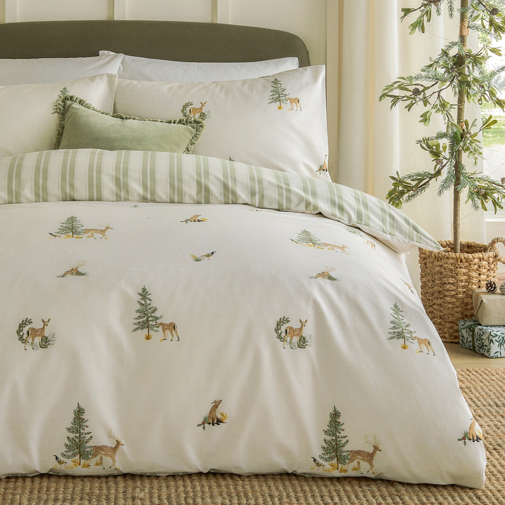 Striped Green Bedding  - Charlecote Printed 100% Cotton Duvet Cover Set Green/Natural Wylder