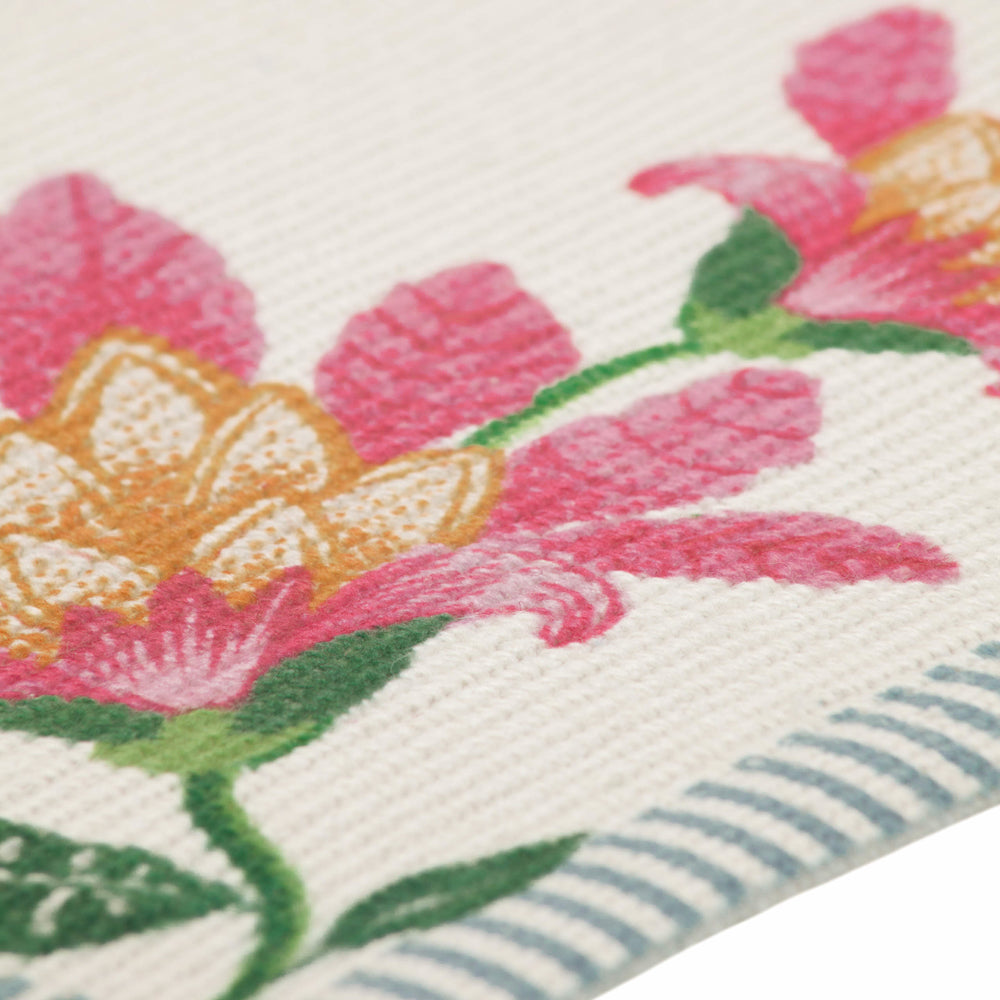 Floral Red Kitchen - Claudia Indoor/Outdoor Set of 4 Placemats Candy Red Wylder Nature