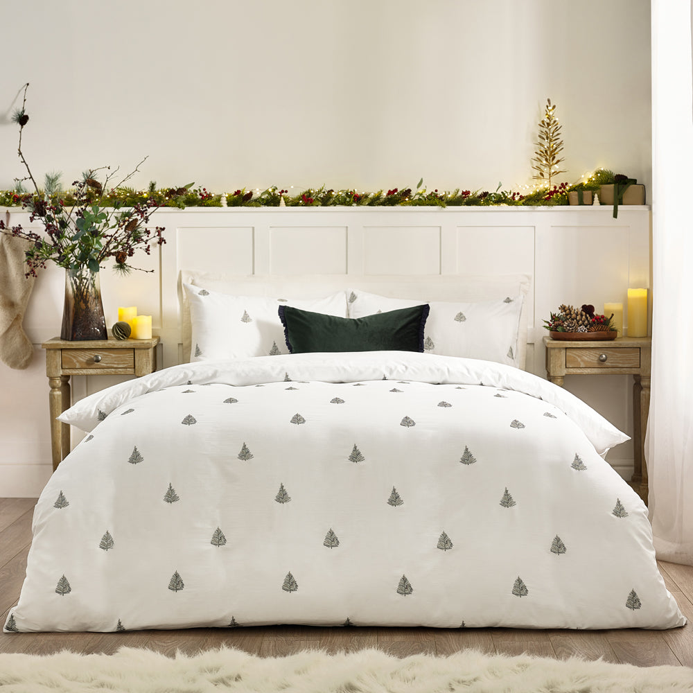 Woodland White Bedding  - Winter Forest 100% Cotton Embroidered Duvet Cover Set White/Forest green Wylder